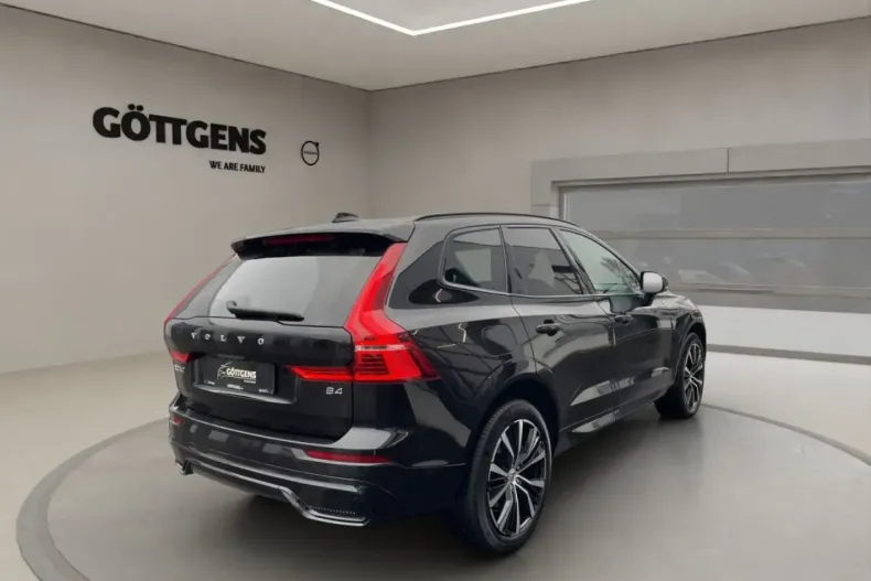 Volvo XC60 din 2023 cu 31.634 km - oferta VOL174519 - foto 4