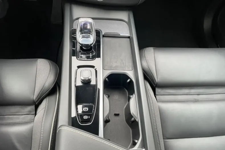 Volvo XC60 din 2023 cu 31.634 km - oferta VOL174519 - foto 19