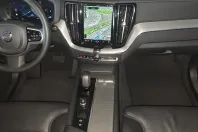 Volvo XC60 din 2023 cu 52.471 km - oferta VOL174521 - foto 11