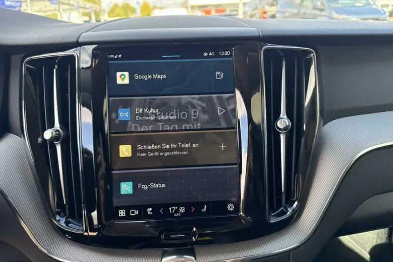 Volvo XC60 din 2024 cu 10.339 km - oferta VOL174523 - foto 12