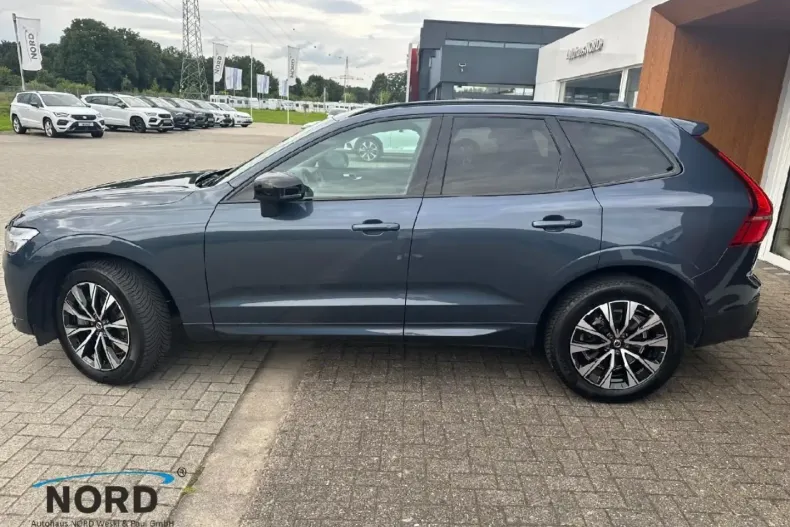 Volvo XC60 din 2022 cu 43.470 km - oferta VOL174524 - foto 2
