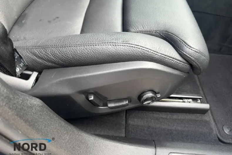 Volvo XC60 din 2022 cu 43.470 km - oferta VOL174524 - foto 14