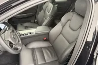 Volvo XC60 din 2023 cu 46.980 km - oferta VOL174525 - foto 16