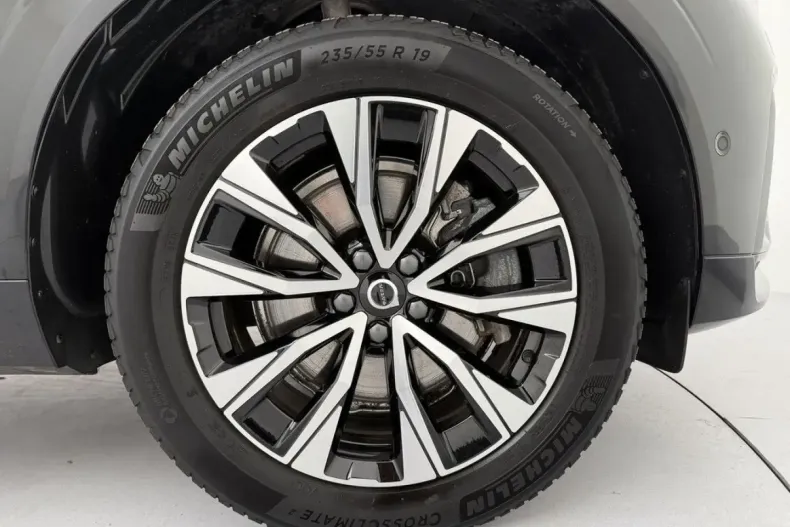 Volvo XC60 din 2023 cu 46.980 km - oferta VOL174525 - foto 28