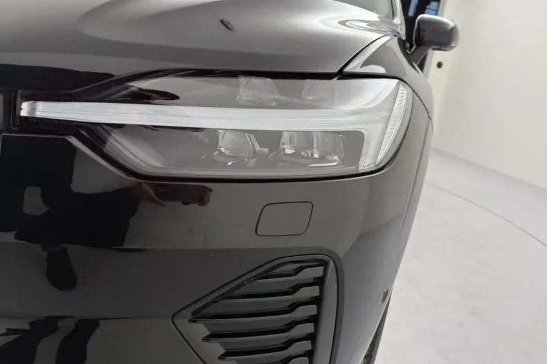 Volvo XC60 din 2023 cu 46.980 km - oferta VOL174525 - foto 29