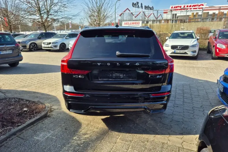Volvo XC60 din 2023 cu 40.200 km - oferta VOL174528 - foto 5
