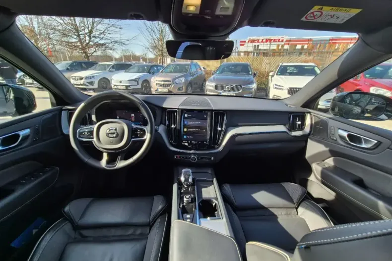 Volvo XC60 din 2023 cu 40.200 km - oferta VOL174528 - foto 15