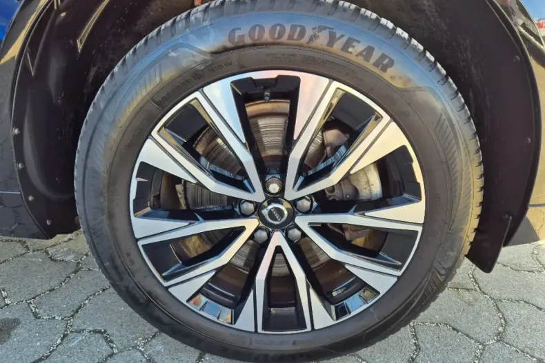 Volvo XC60 din 2023 cu 40.200 km - oferta VOL174528 - foto 17