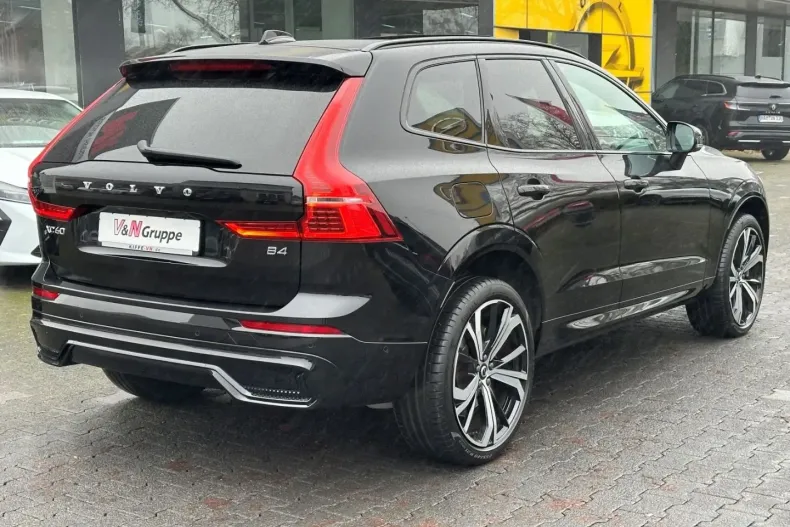 Volvo XC60 din 2023 cu 52.800 km - oferta VOL174531 - foto 3