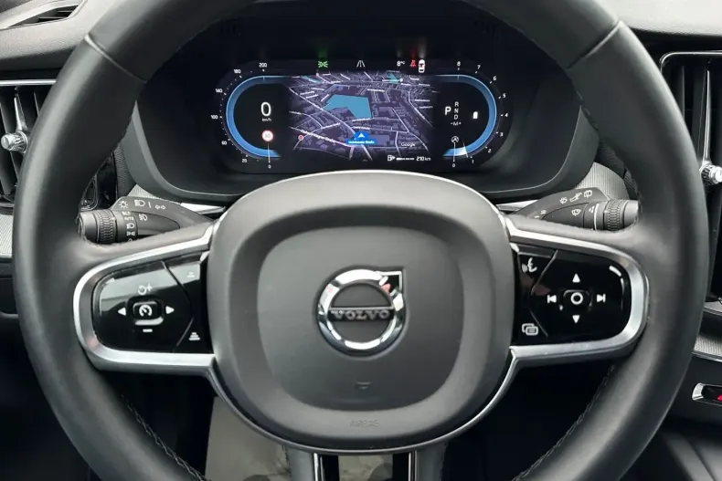 Volvo XC60 din 2023 cu 52.800 km - oferta VOL174531 - foto 7