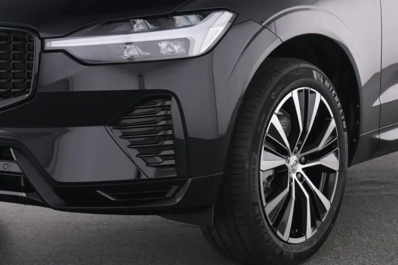 Volvo XC60 din 2023 cu 19.246 km - oferta VOL174535 - foto 8