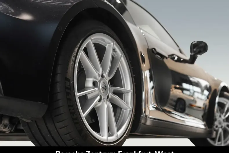 Porsche 992 din 2025 cu 16.600 km - oferta POR174536 - foto 6