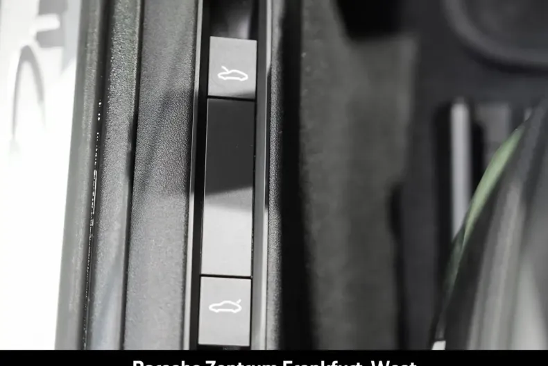 Porsche 992 din 2025 cu 16.600 km - oferta POR174536 - foto 34