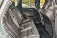 Volvo XC60 din 2022 cu 58.387 km - oferta VOL174538 - foto 13