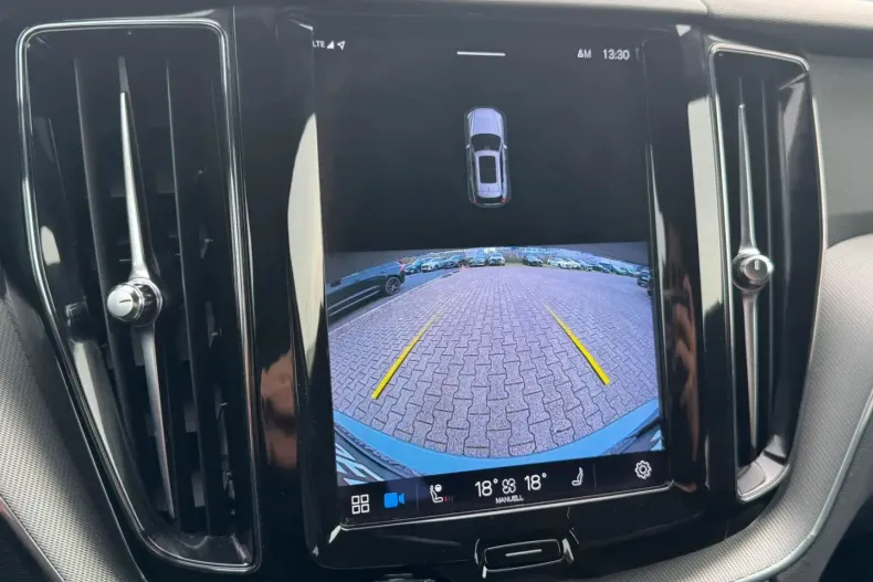 Volvo XC60 din 2022 cu 58.387 km - oferta VOL174538 - foto 19