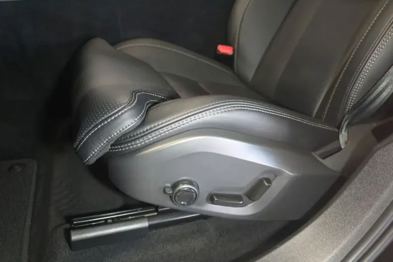 Volvo XC60 din 2023 cu 34.970 km - oferta VOL174540 - foto 16