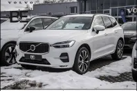 Volvo XC60 din 2023 cu 11.397 km - oferta VOL174545 - foto 1