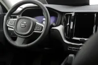 Volvo XC60 din 2023 cu 11.397 km - oferta VOL174545 - foto 8