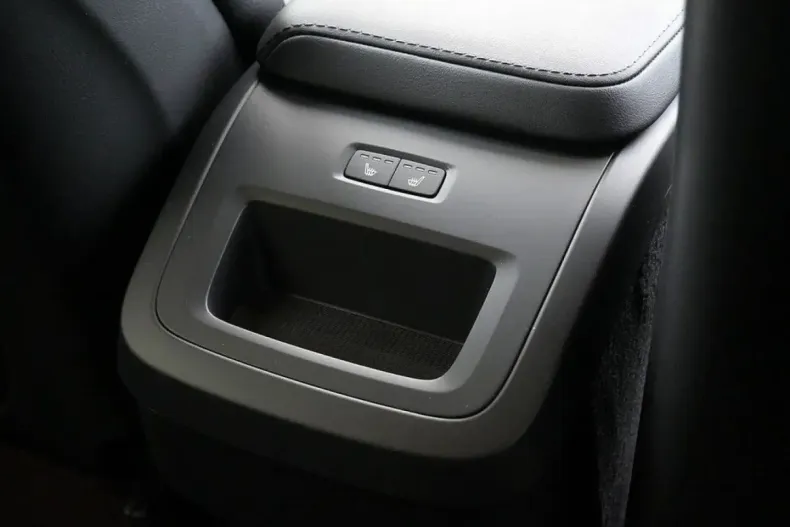 Volvo XC60 din 2023 cu 11.397 km - oferta VOL174545 - foto 9