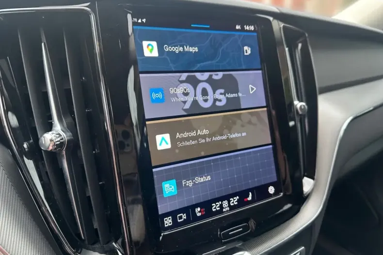 Volvo XC60 din 2022 cu 32.300 km - oferta VOL174547 - foto 9