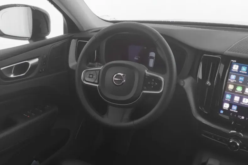 Volvo XC60 din 2023 cu 37.570 km - oferta VOL174549 - foto 4