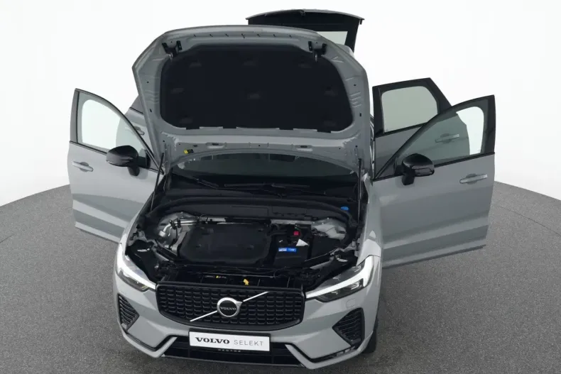Volvo XC60 din 2023 cu 37.570 km - oferta VOL174549 - foto 13