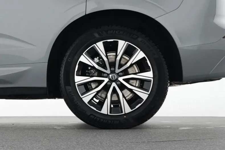 Volvo XC60 din 2023 cu 37.570 km - oferta VOL174549 - foto 21