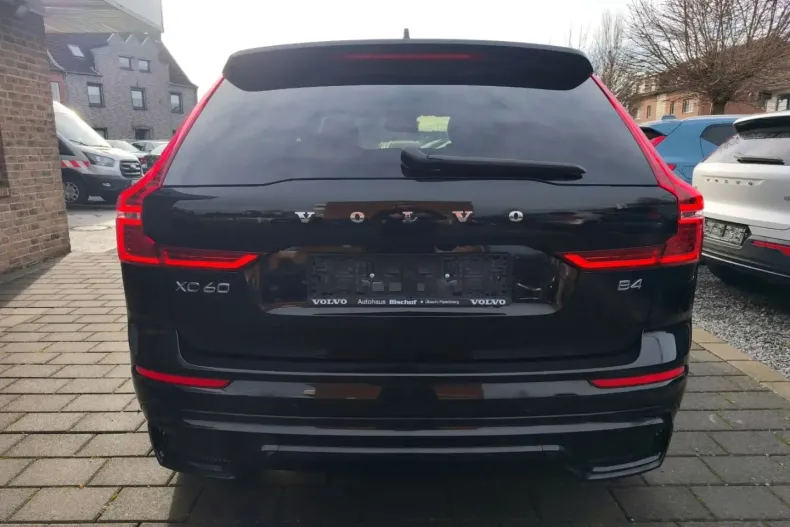 Volvo XC60 din 2023 cu 24.367 km - oferta VOL174550 - foto 6