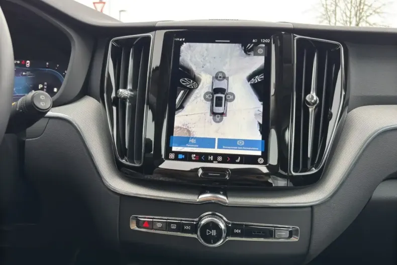 Volvo XC60 din 2023 cu 55.900 km - oferta VOL174551 - foto 21