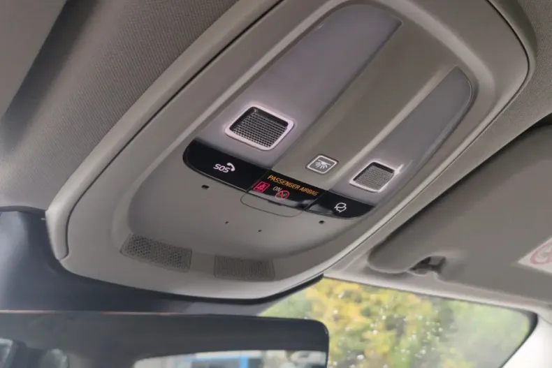 Volvo XC60 din 2023 cu 28.886 km - oferta VOL174553 - foto 26