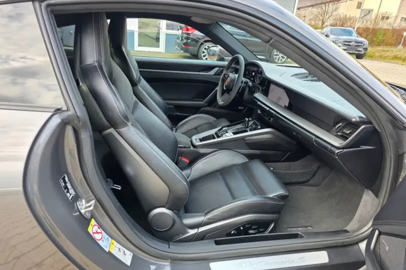 Porsche 992 din 2021 cu 60.000 km - oferta POR174554 - foto 14