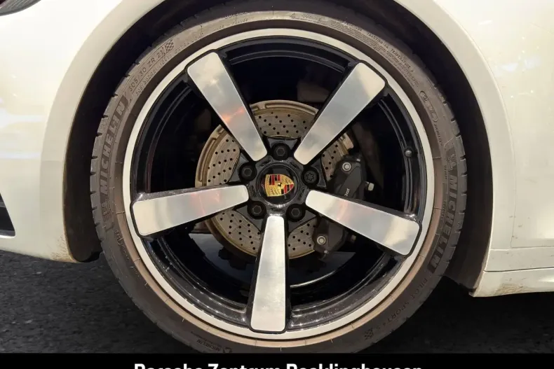 Porsche 992 din 2024 cu 19.745 km - oferta POR174555 - foto 17