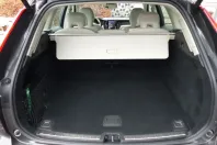 Volvo XC60 din 2023 cu 38.000 km - oferta VOL174556 - foto 19