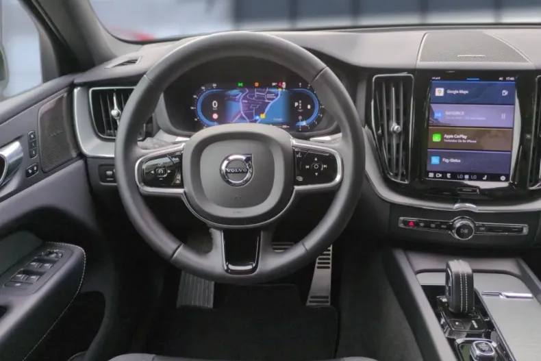 Volvo XC60 din 2022 cu 48.900 km - oferta VOL174557 - foto 16