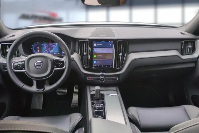 Volvo XC60 din 2022 cu 48.900 km - oferta VOL174557 - foto 17