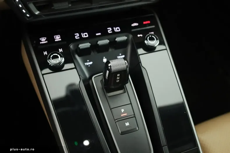 Porsche 992 din 2023 cu 49.200 km - oferta POR174558 - foto 20