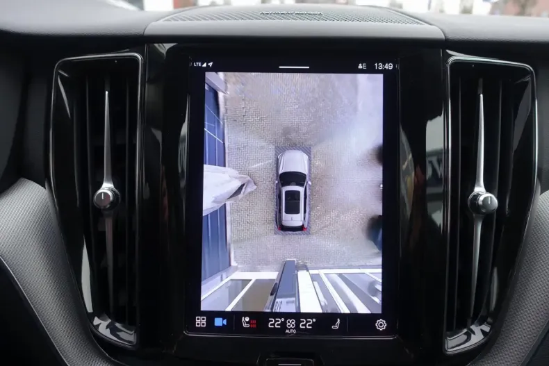 Volvo XC60 din 2022 cu 25.340 km - oferta VOL174559 - foto 18