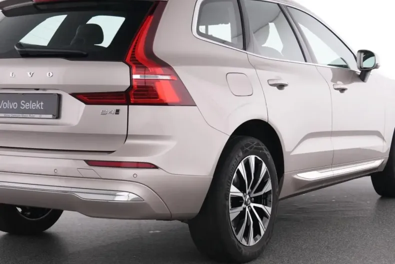 Volvo XC60 din 2023 cu 58.140 km - oferta VOL174561 - foto 9