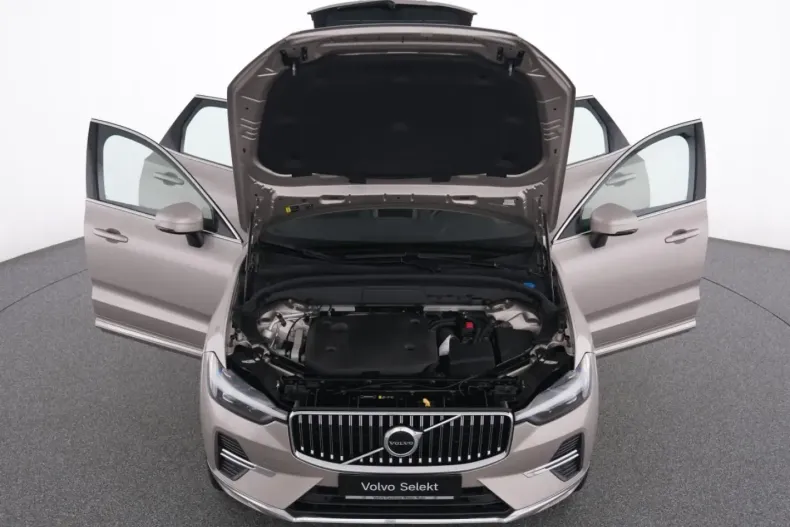 Volvo XC60 din 2023 cu 58.140 km - oferta VOL174561 - foto 12