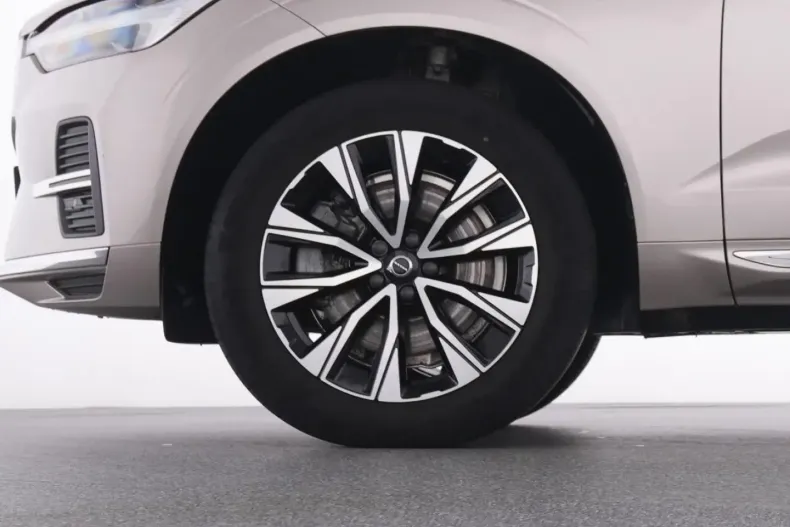 Volvo XC60 din 2023 cu 58.140 km - oferta VOL174561 - foto 19