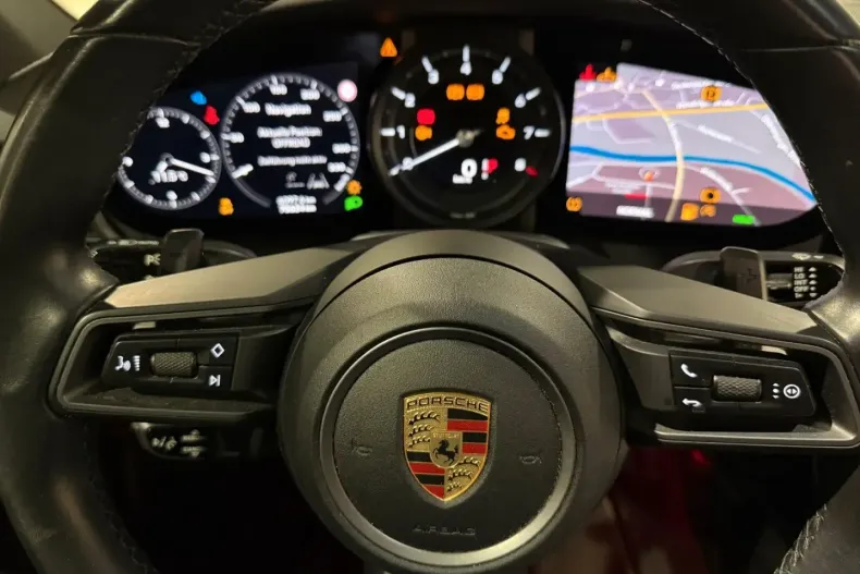 Porsche 992 din 2021 cu 70.000 km - oferta POR174562 - foto 18