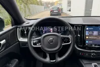 Volvo XC60 din 2023 cu 53.700 km - oferta VOL174563 - foto 13