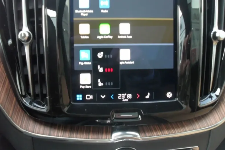 Volvo XC60 din 2022 cu 47.578 km - oferta VOL174564 - foto 31