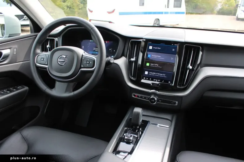 Volvo XC60 din 2023 cu 51.405 km - oferta VOL174565 - foto 11