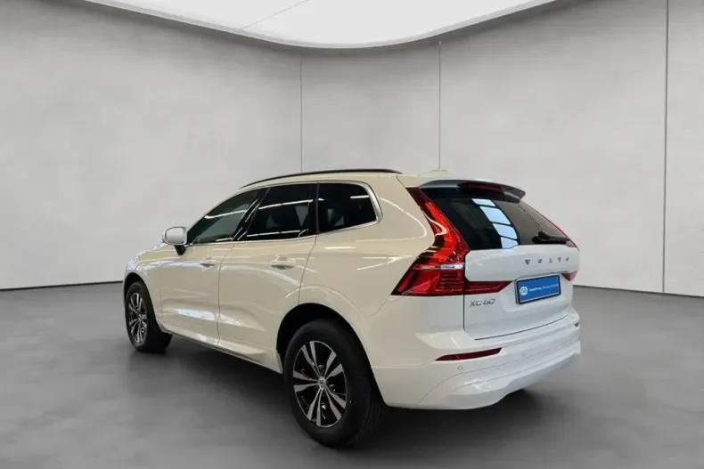 Volvo XC60 din 2022 cu 33.525 km - oferta VOL174568 - foto 3