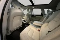 Volvo XC60 din 2022 cu 33.525 km - oferta VOL174568 - foto 16