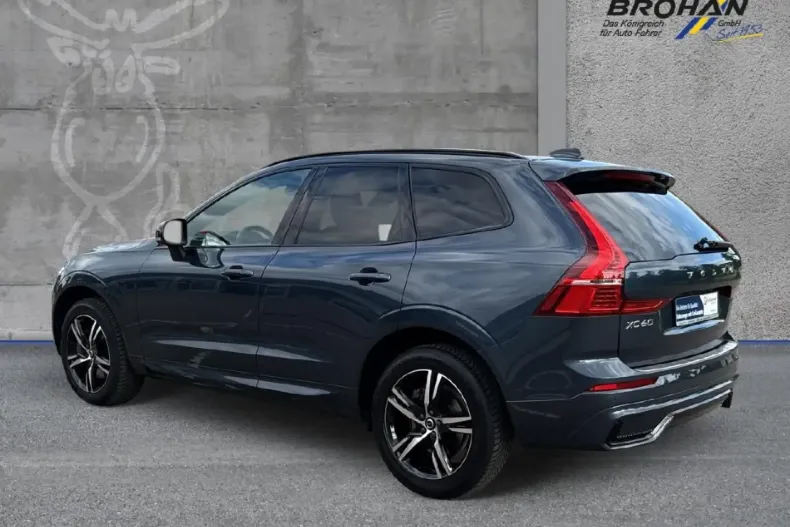 Volvo XC60 din 2022 cu 36.580 km - oferta VOL174571 - foto 3
