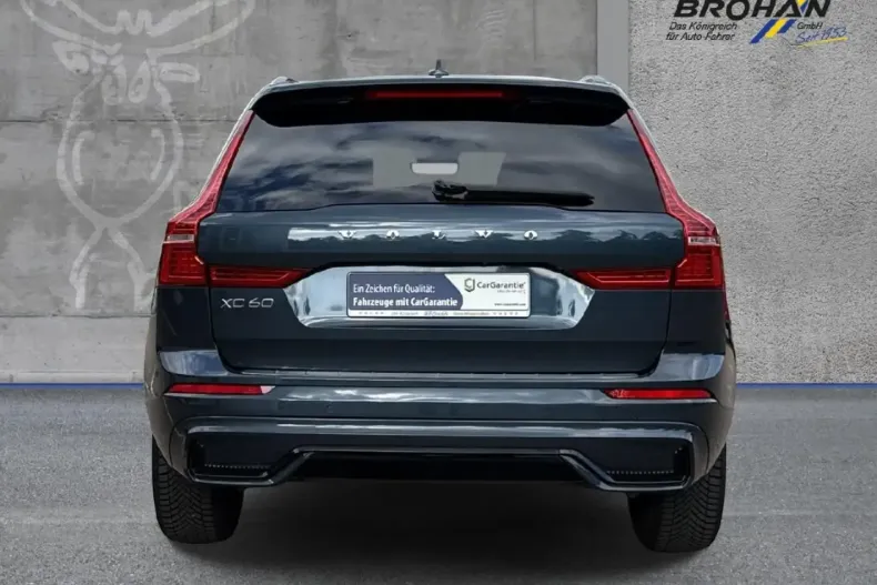 Volvo XC60 din 2022 cu 36.580 km - oferta VOL174571 - foto 8