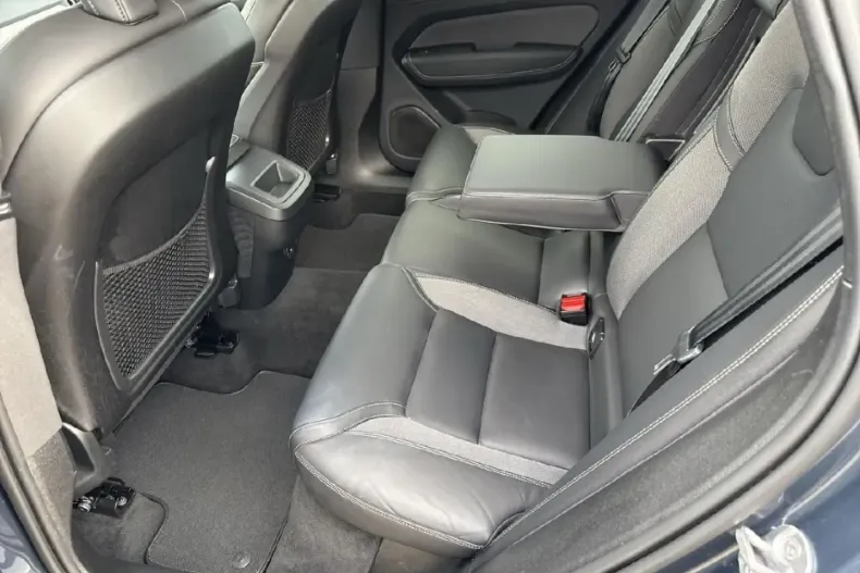 Volvo XC60 din 2022 cu 36.580 km - oferta VOL174571 - foto 9