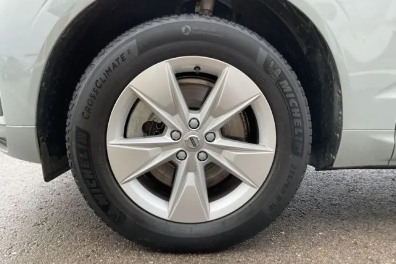 Volvo XC60 din 2023 cu 23.500 km - oferta VOL174572 - foto 10